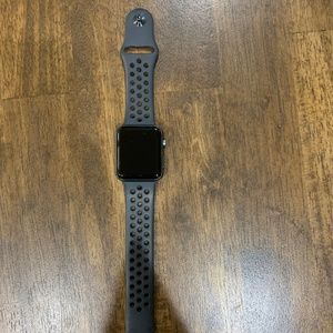 Apple Watch Nike Series 3 Cellular 42 mm